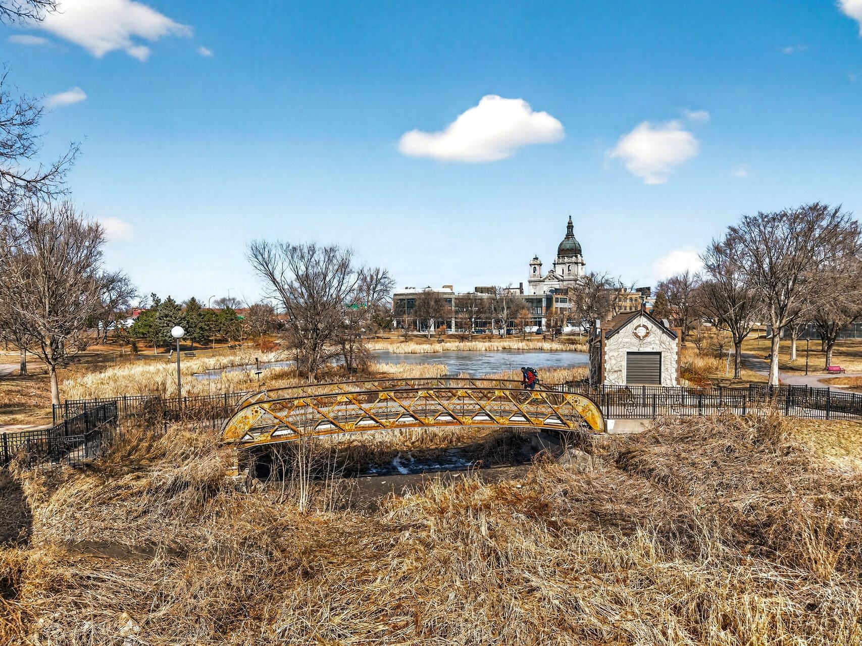 1720 3rd Avenue S Unit: 205