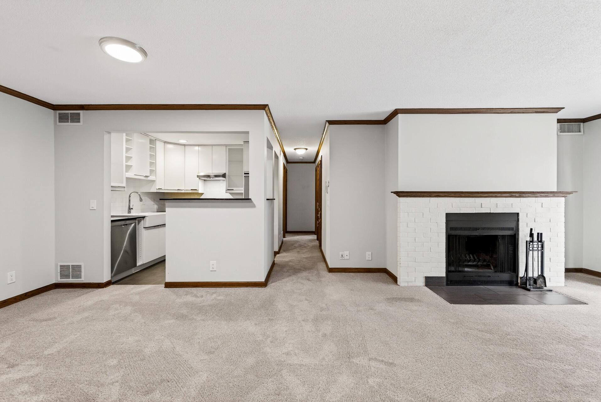 1720 3rd Avenue S Unit: 205