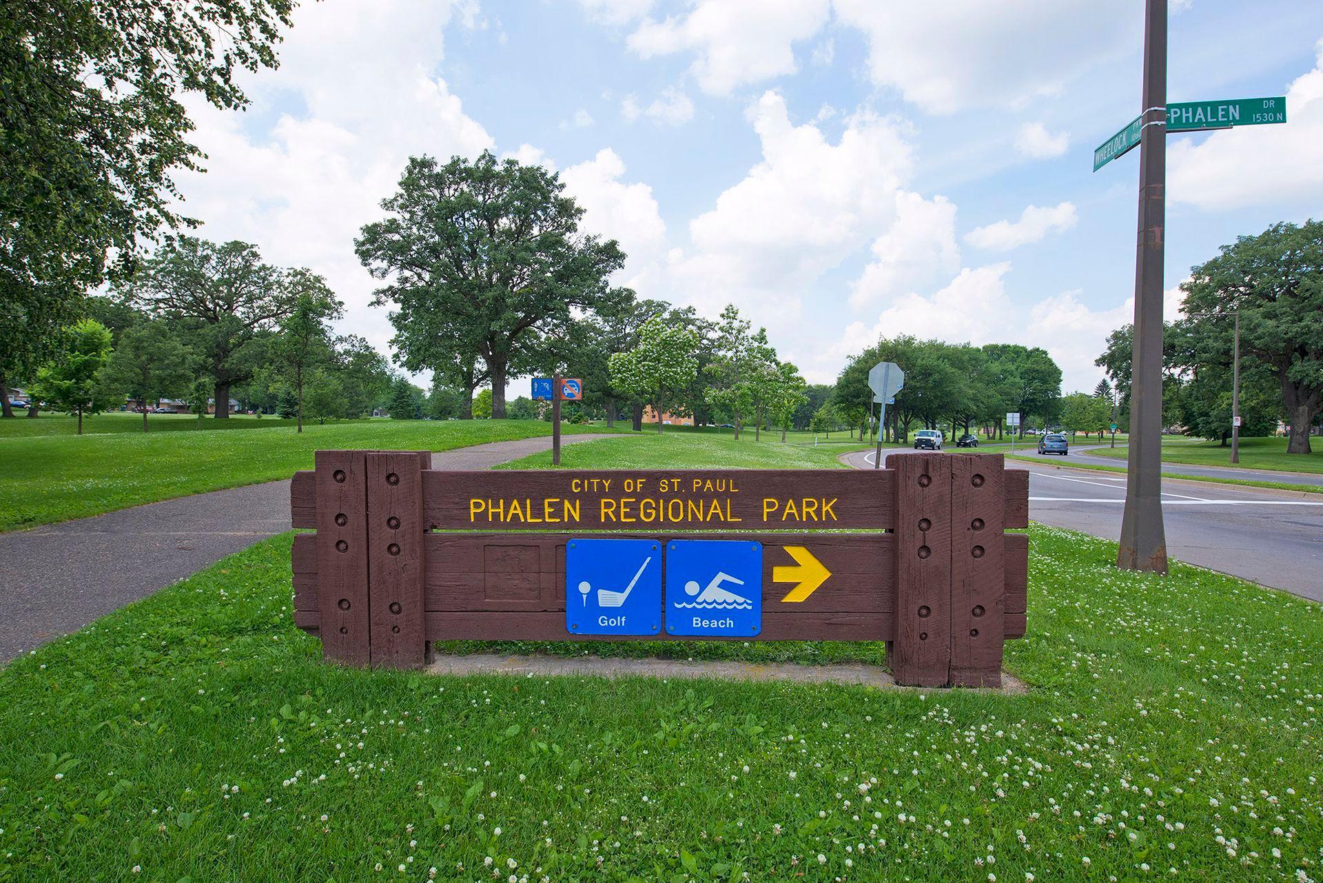 1461 Grandview Avenue E