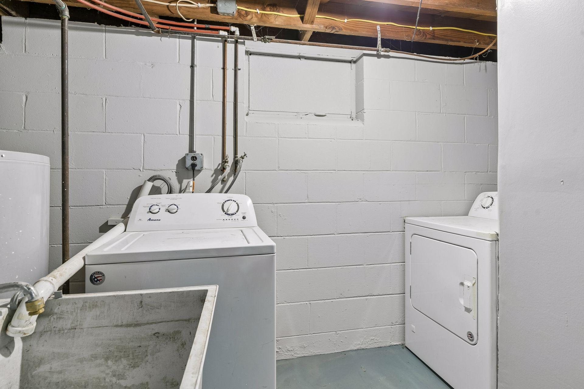 1461 Grandview Avenue E