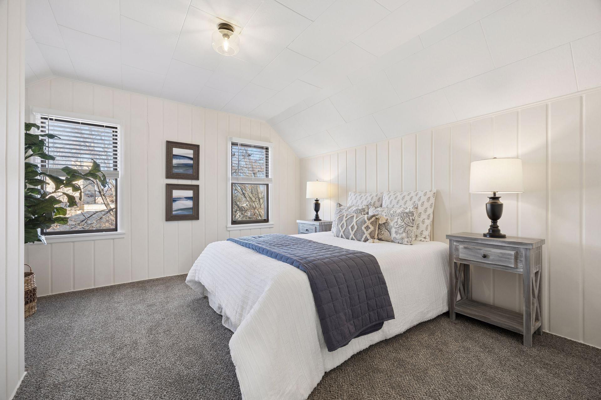 3951 Thomas Avenue N