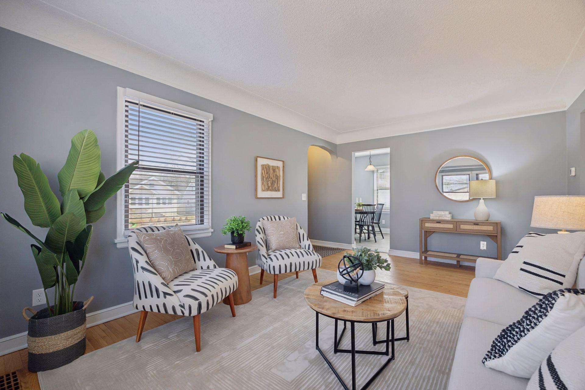 3951 Thomas Avenue N