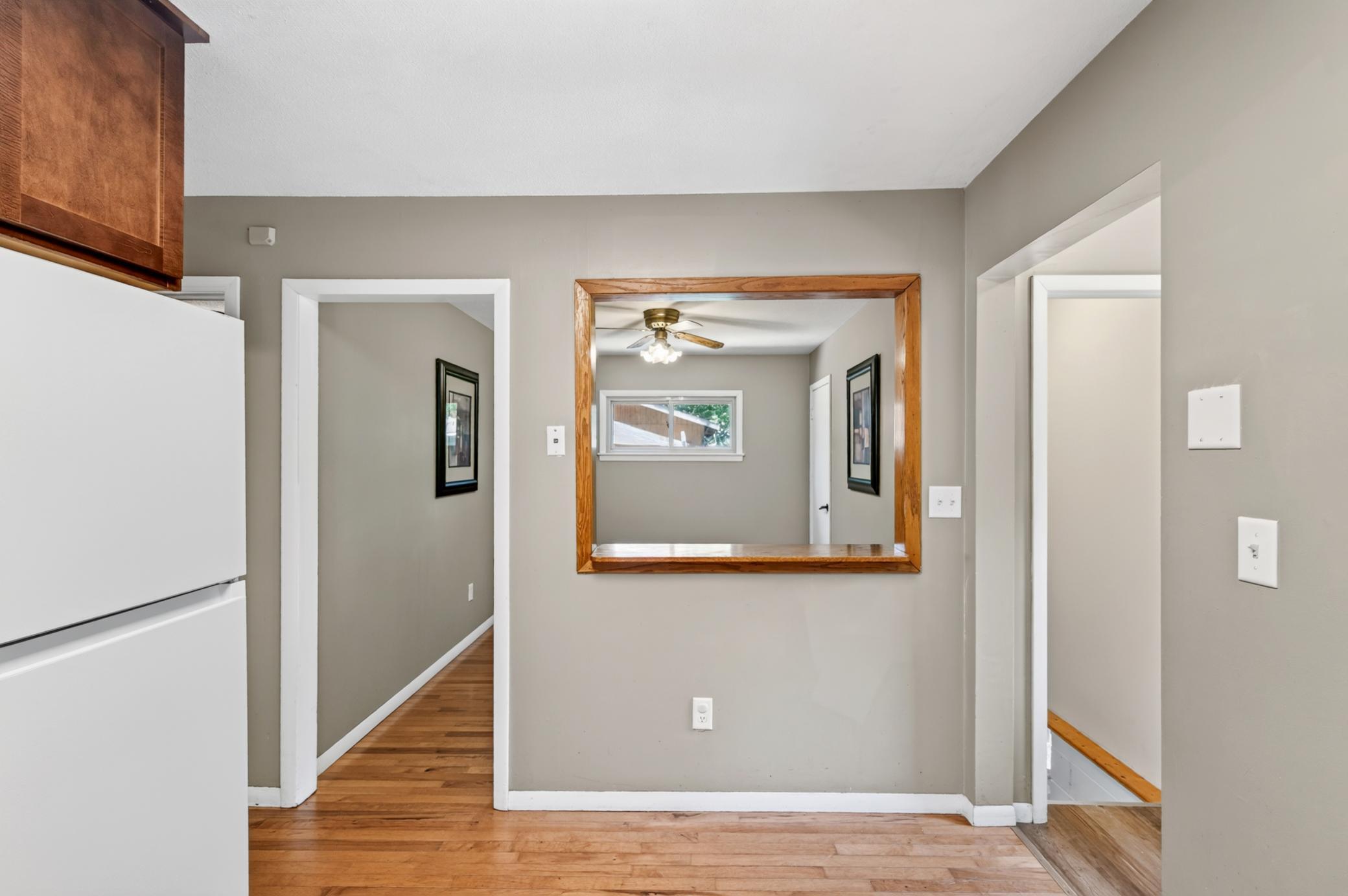 520 10th Avenue SE
