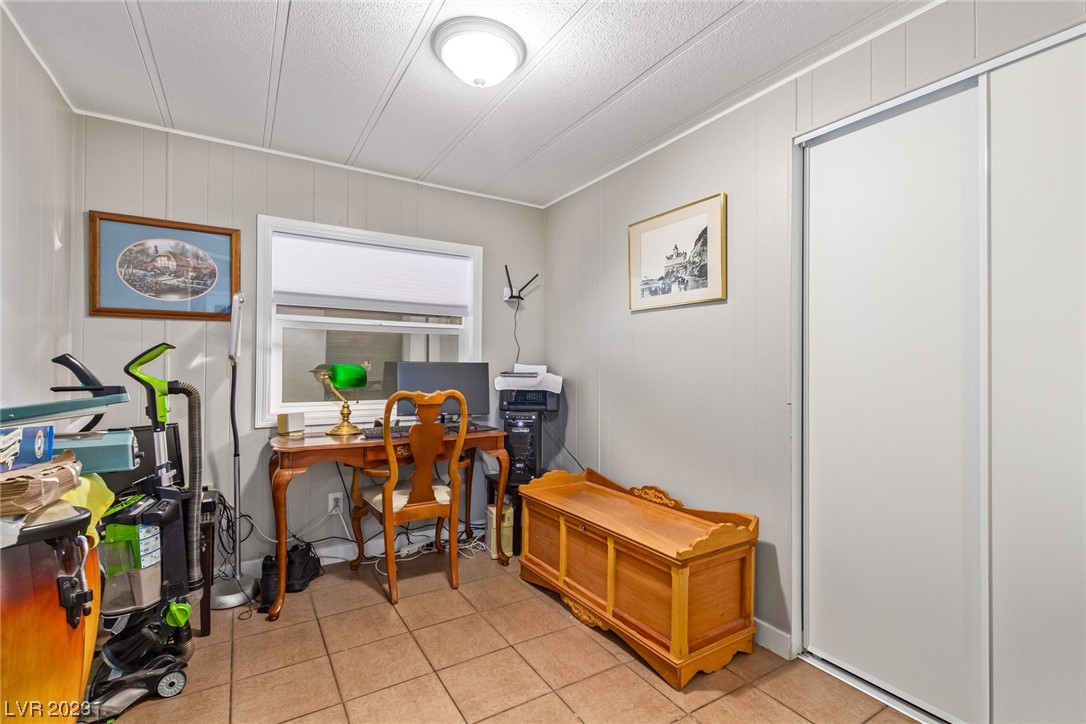 328 Sir George Drive