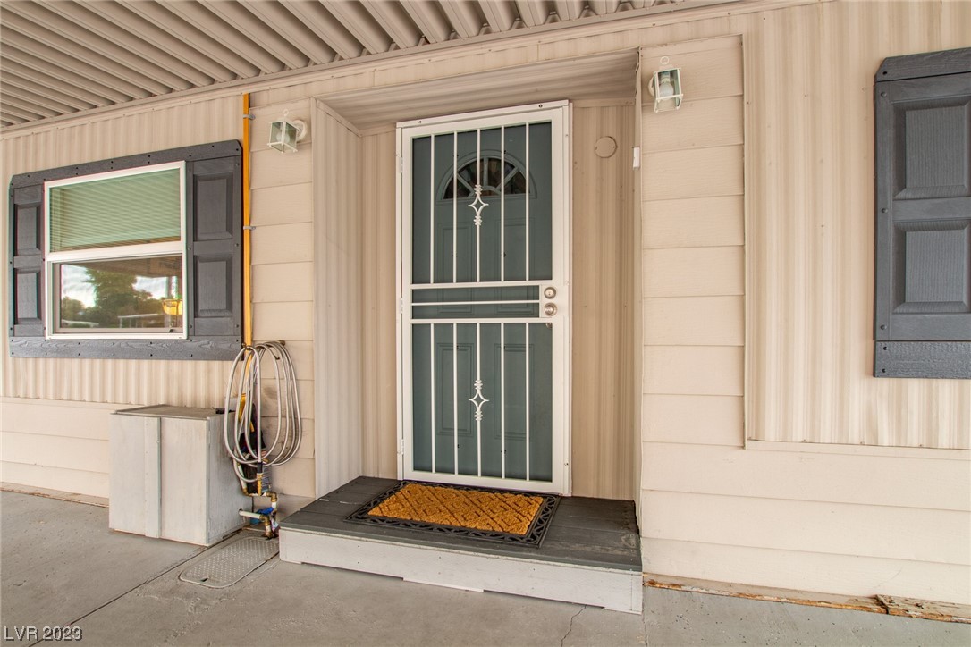 328 Sir George Drive