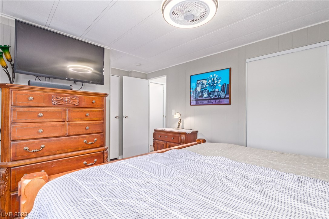 328 Sir George Drive