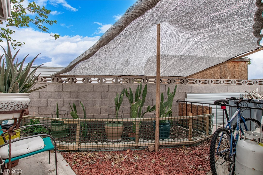 328 Sir George Drive