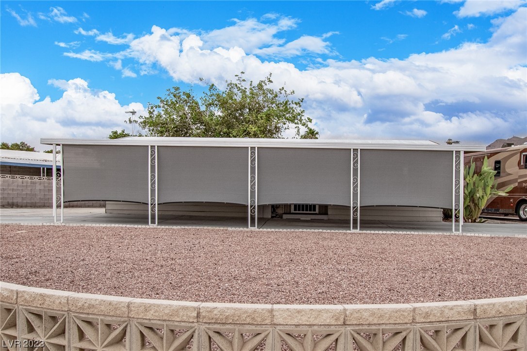 328 Sir George Drive