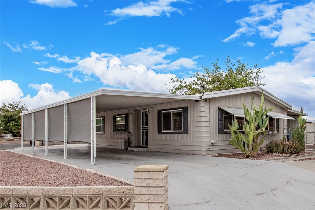 328 Sir George Drive