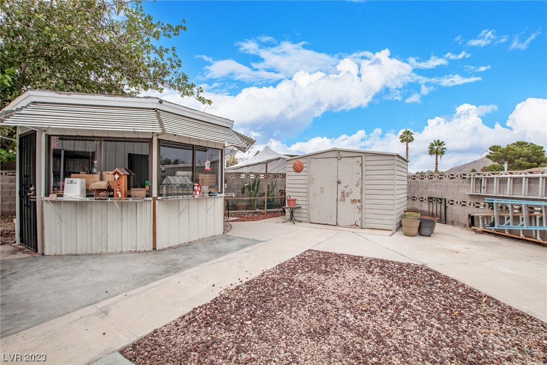 328 Sir George Drive