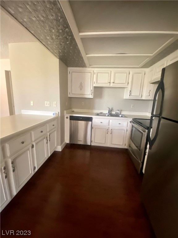 1109 North Buffalo Drive 202