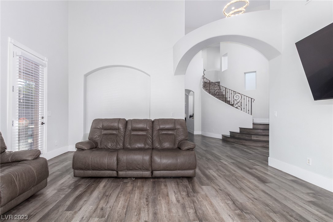 8275 West Torino Avenue