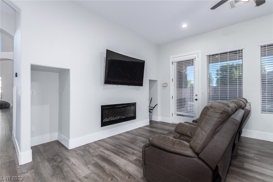 8275 West Torino Avenue