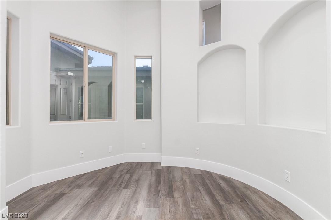 8275 West Torino Avenue