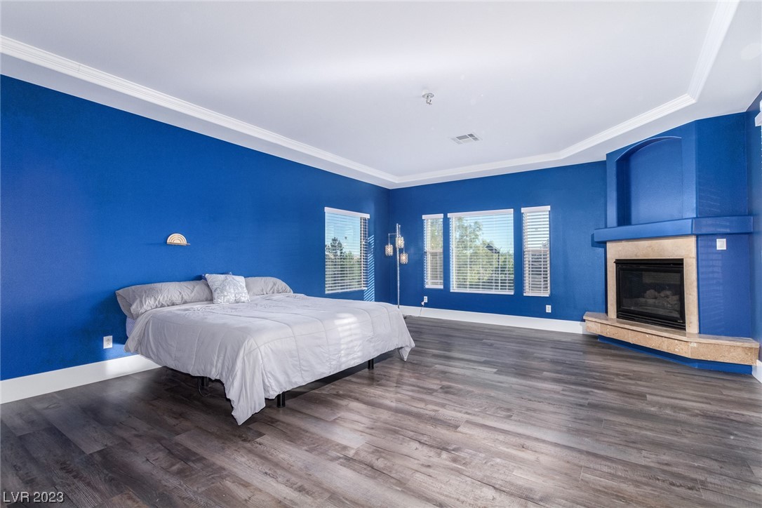 8275 West Torino Avenue