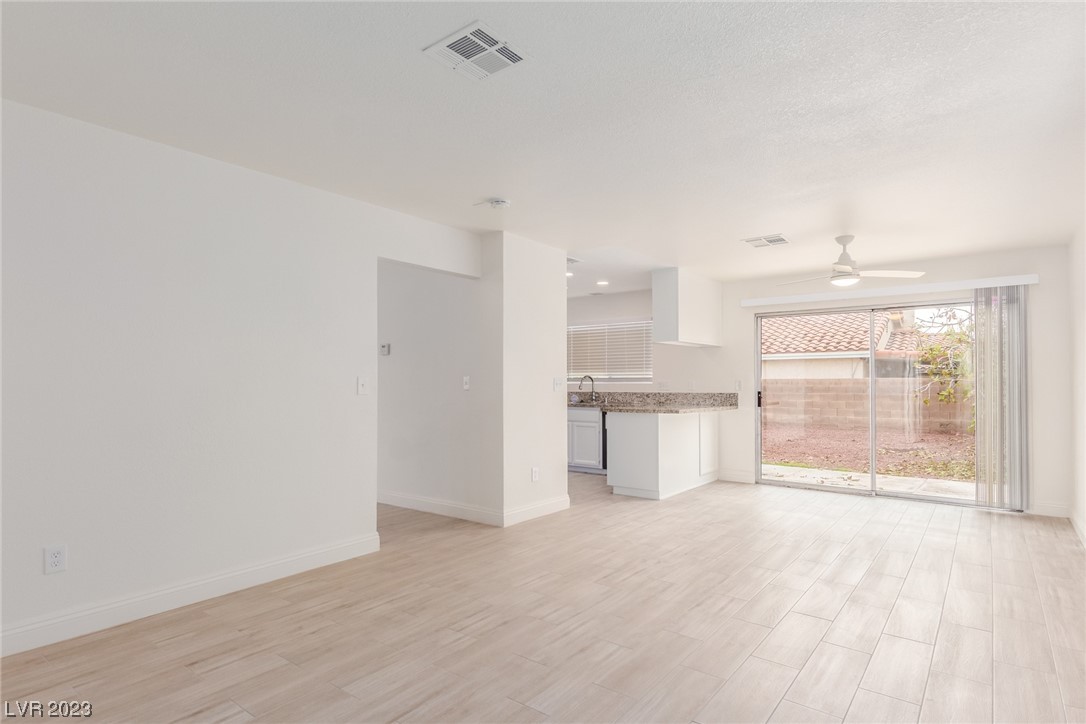 7739 Kalmalii Avenue