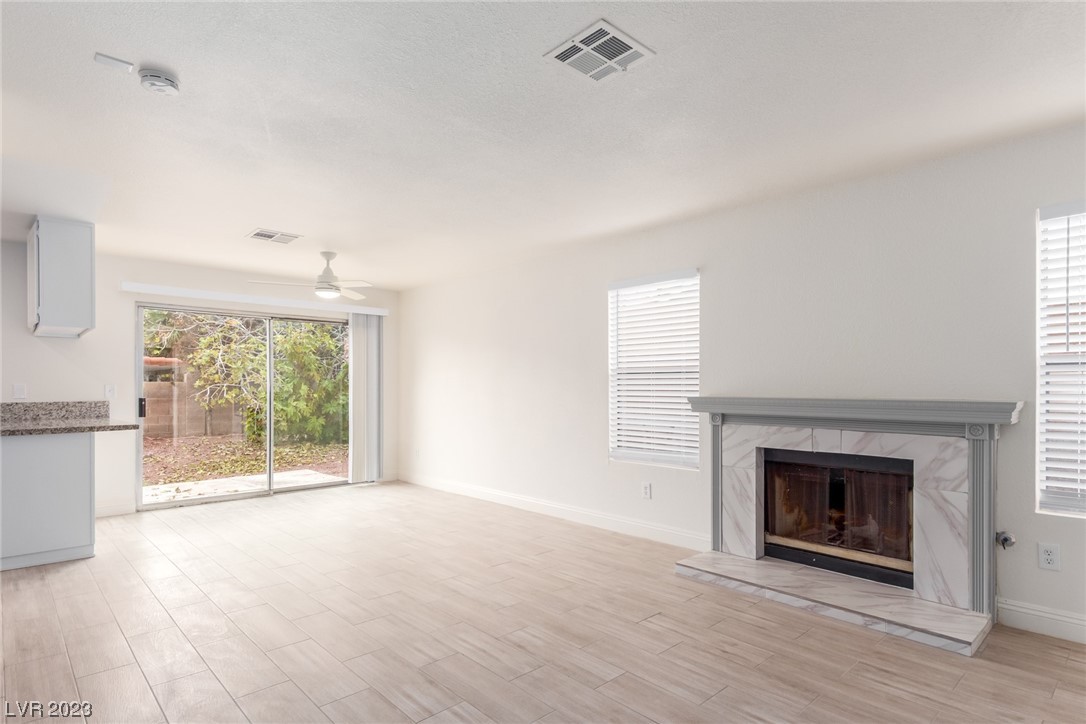 7739 Kalmalii Avenue