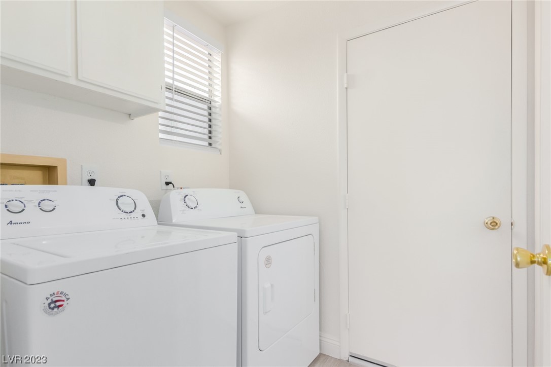 7739 Kalmalii Avenue