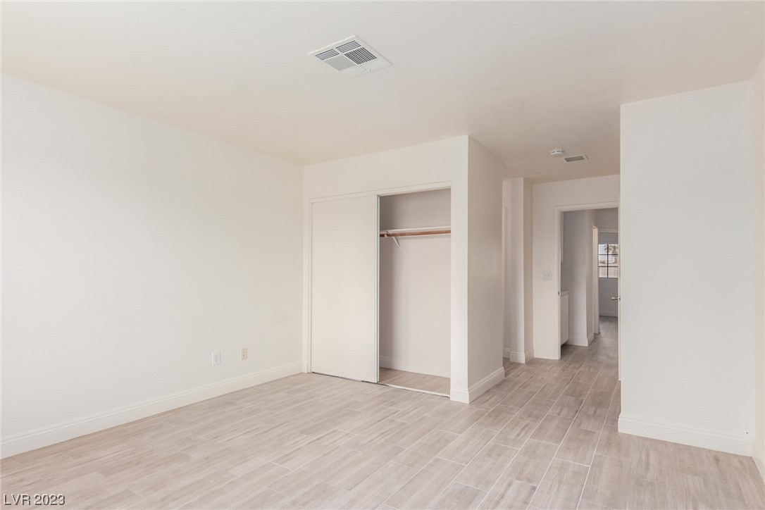 7739 Kalmalii Avenue