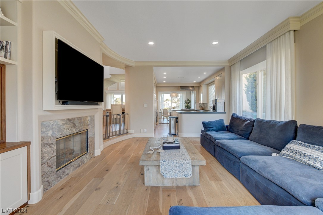 8225 Horseshoe Bend Lane