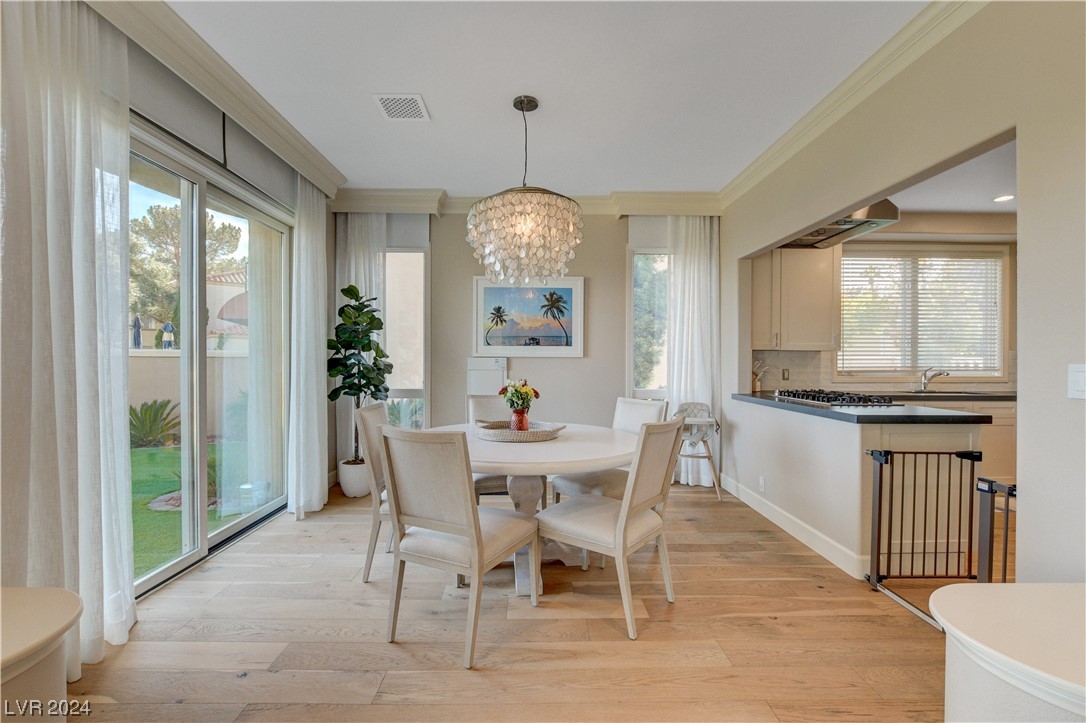 8225 Horseshoe Bend Lane