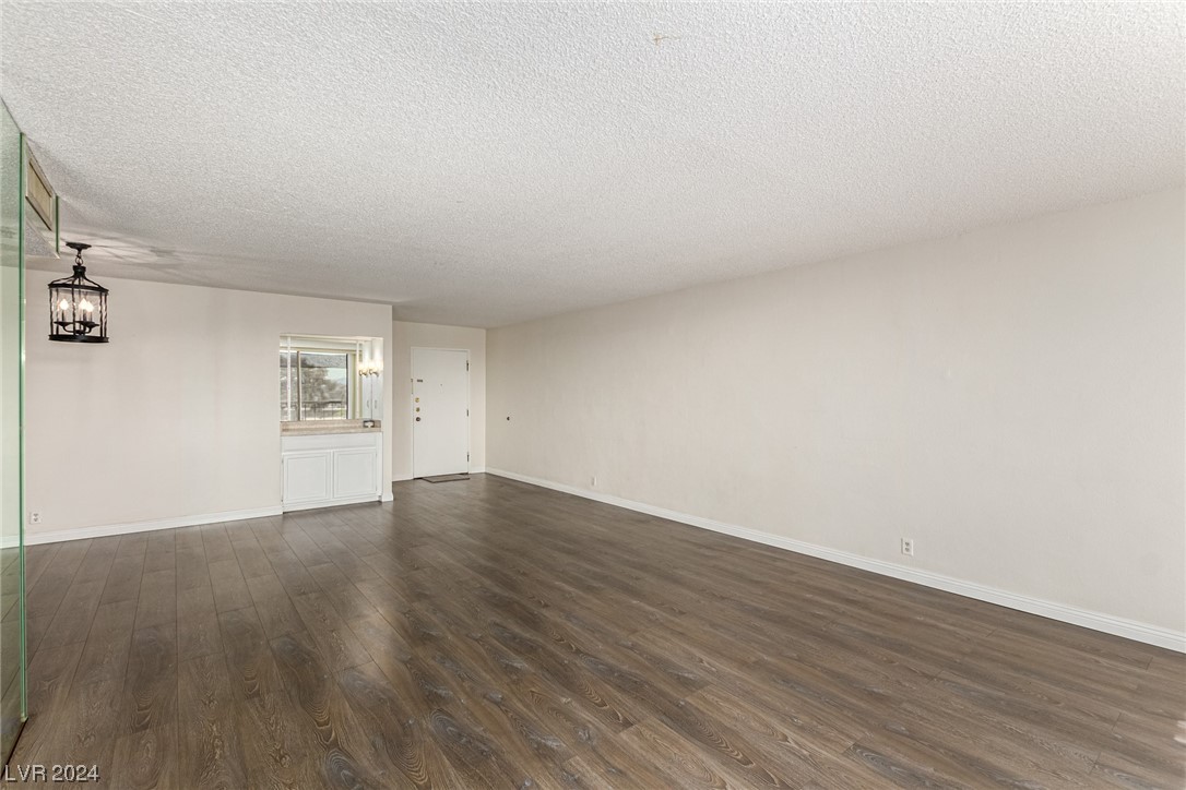 730 South Royal Crest Circle 441