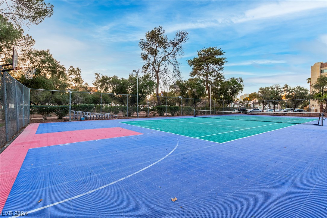 730 South Royal Crest Circle 441