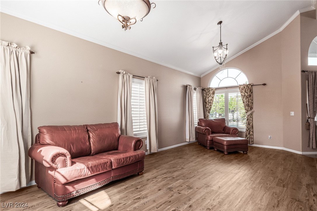 8337 Belmont Valley Street