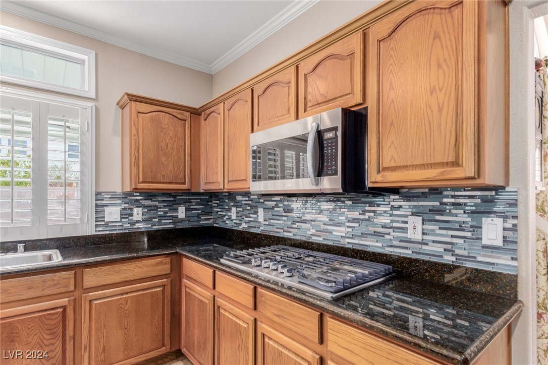 8337 Belmont Valley Street