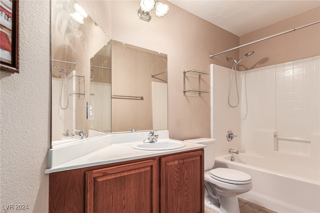 8337 Belmont Valley Street