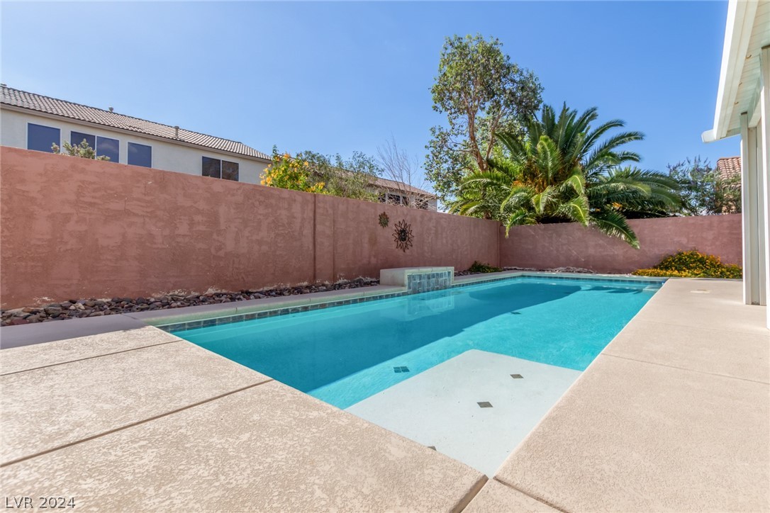 8337 Belmont Valley Street