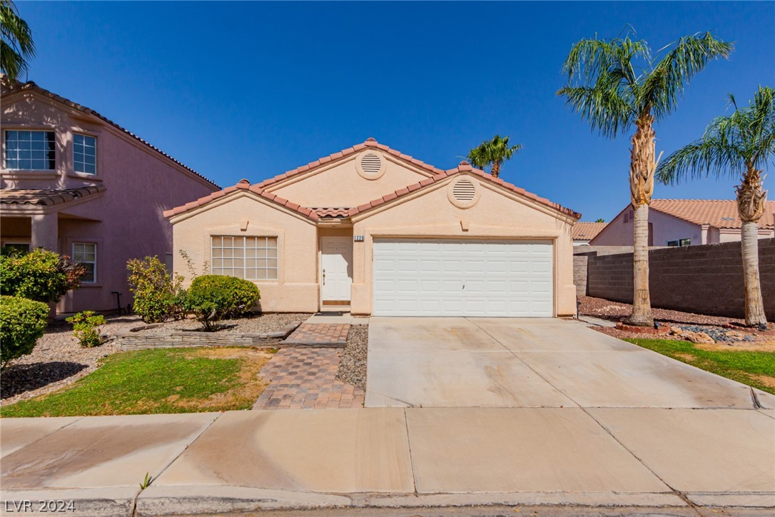 1220 Diamond Valley Street