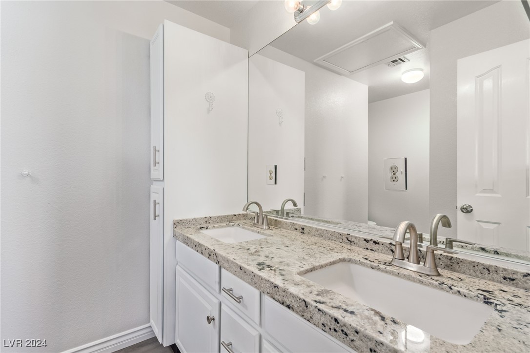 5645 West Alexander Road