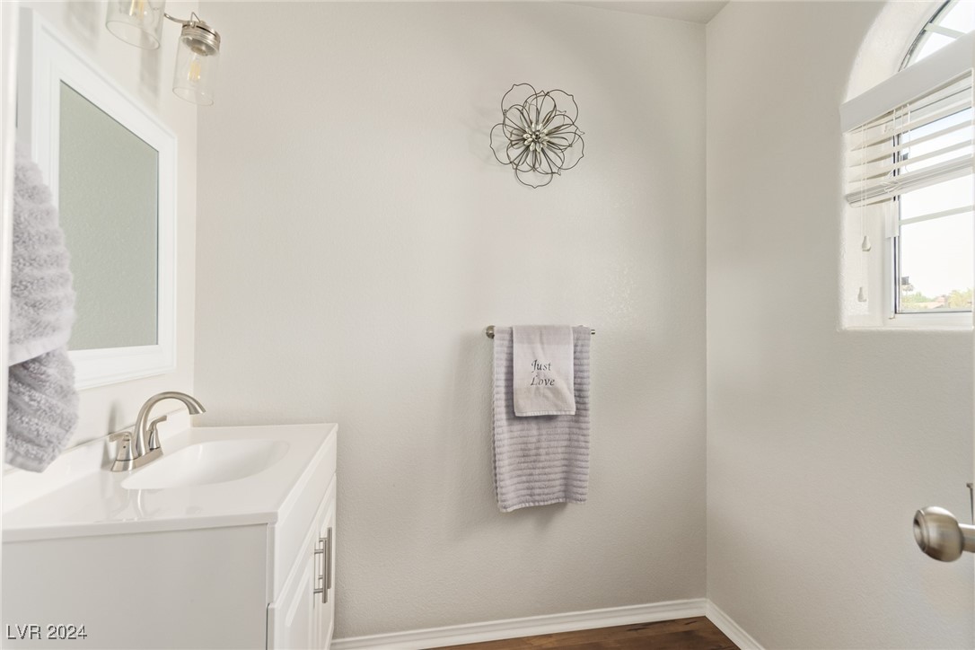 5645 West Alexander Road