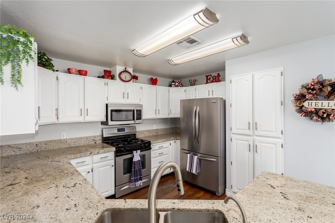 5645 West Alexander Road