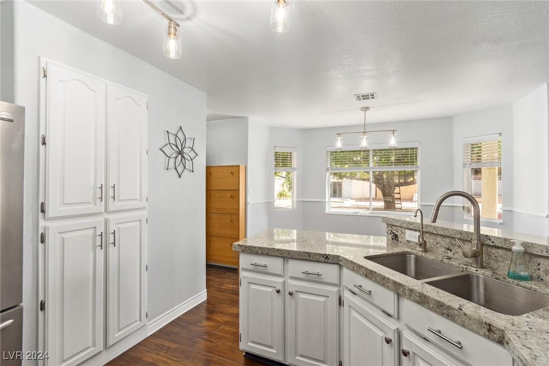 5645 West Alexander Road