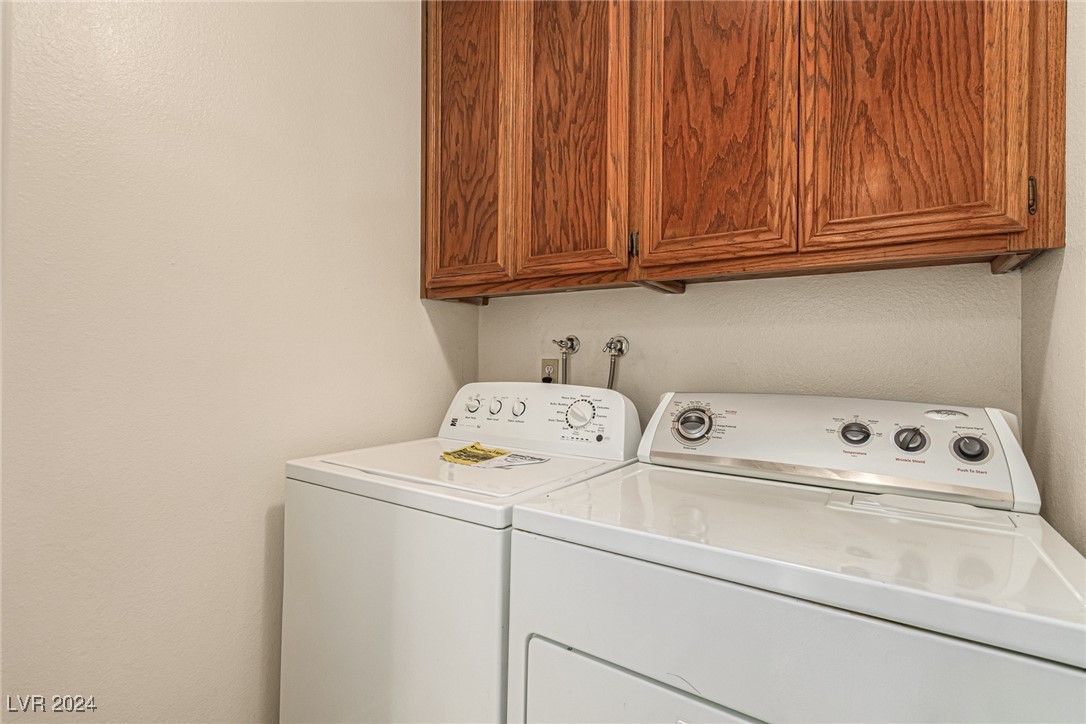 5576 West Rochelle Avenue 33A