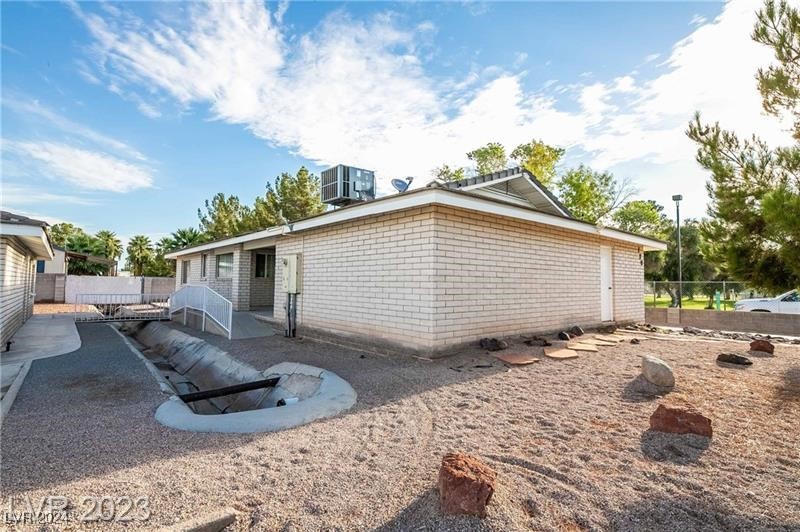 130 East Virginia Avenue