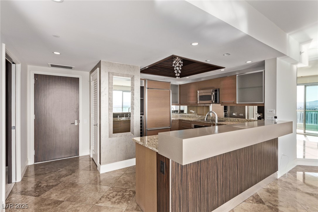 322 Karen Avenue 3808/3804