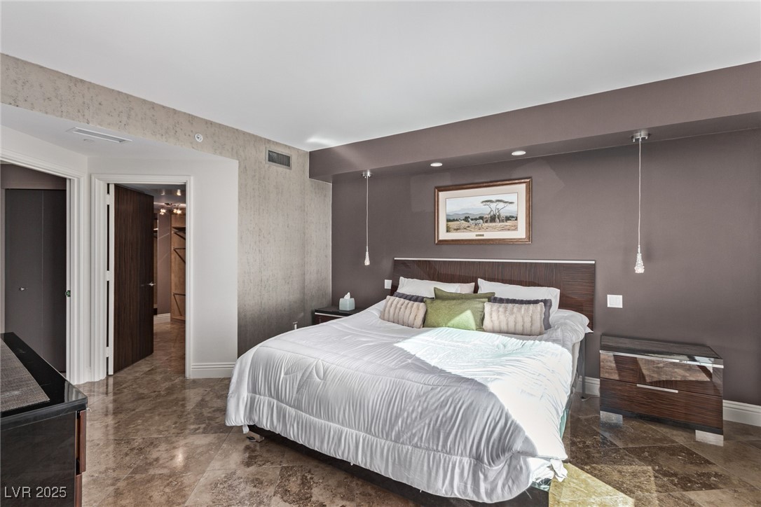 322 Karen Avenue 3808/3804