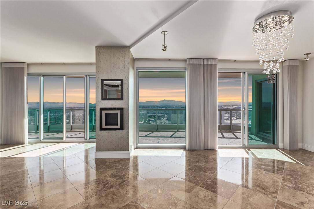 322 Karen Avenue 3808/3804