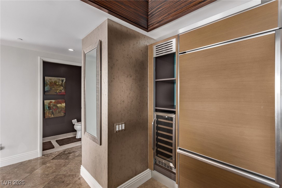 322 Karen Avenue 3808/3804