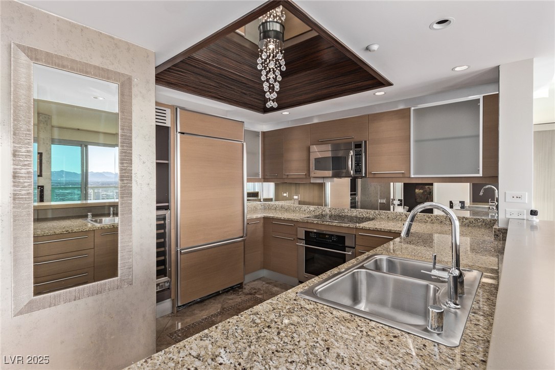 322 Karen Avenue 3808/3804