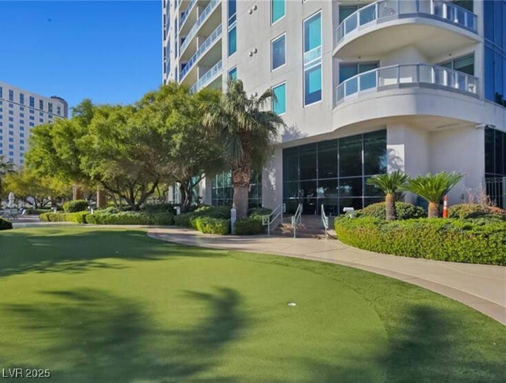 322 Karen Avenue 3808/3804