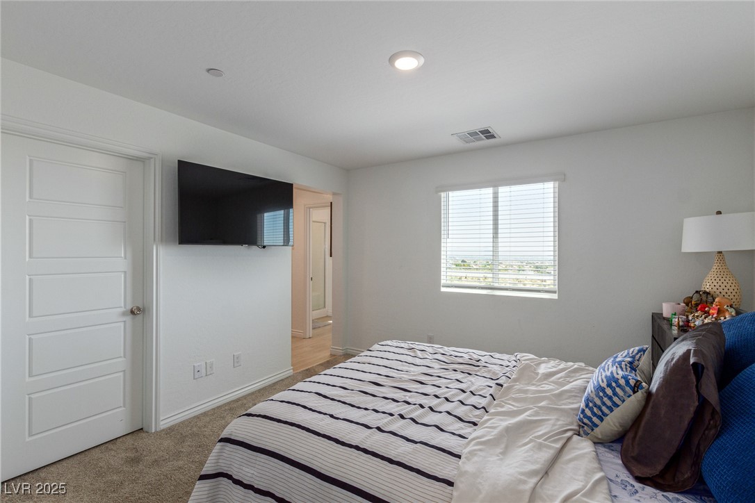 6208 Rathbone Street