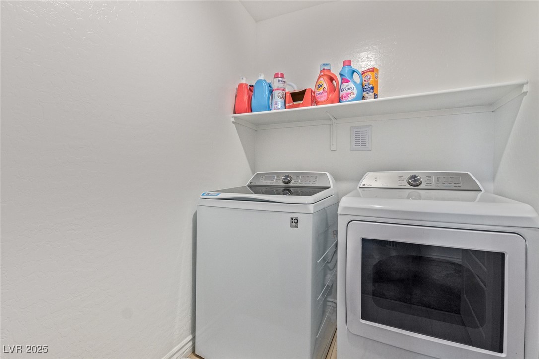 6208 Rathbone Street