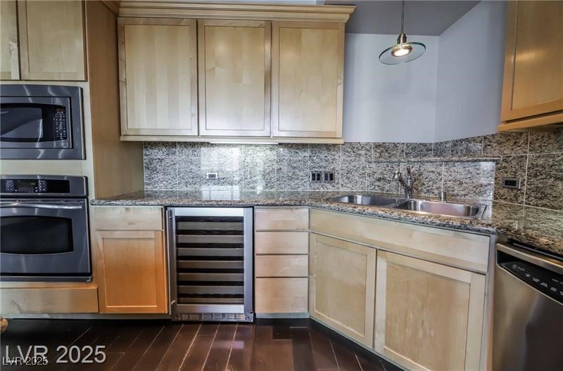 360 East Desert Inn Road 807