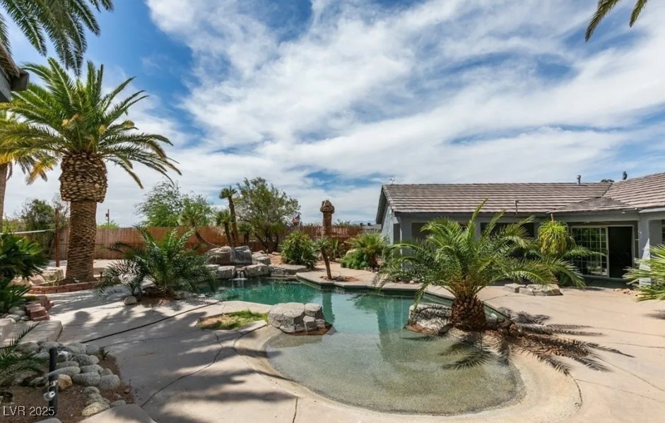 6520 Turtle Hill Road