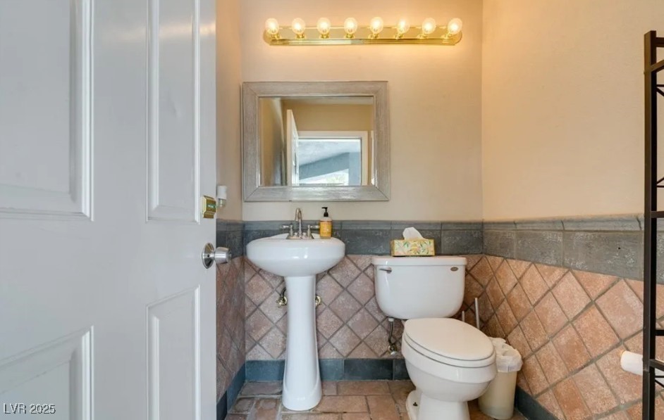 6520 Turtle Hill Road