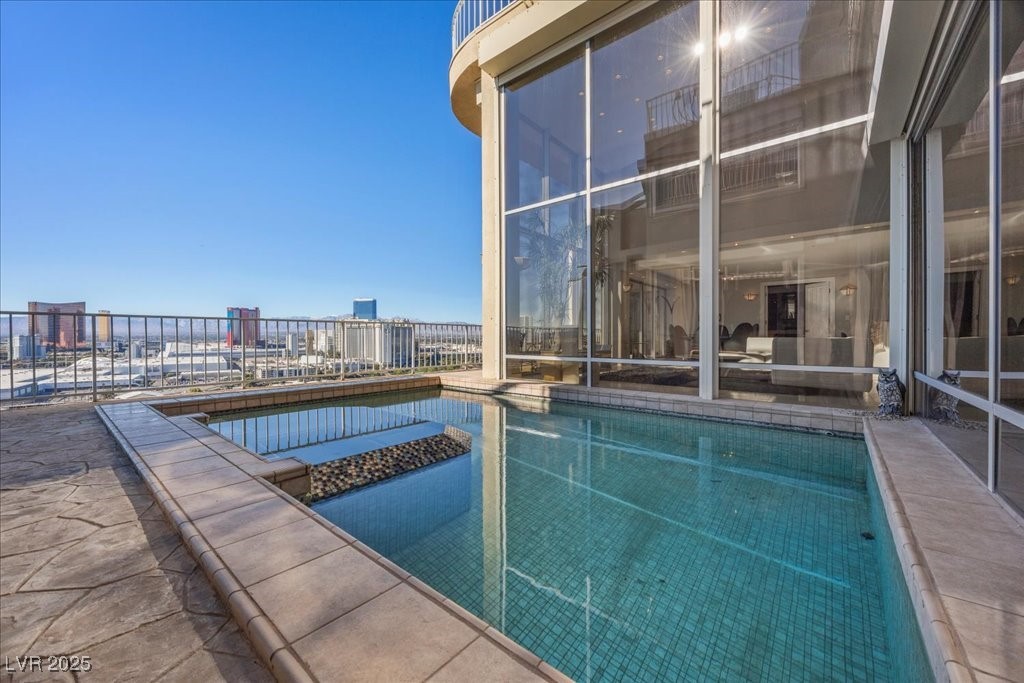 3111 Bel Air Drive 28C